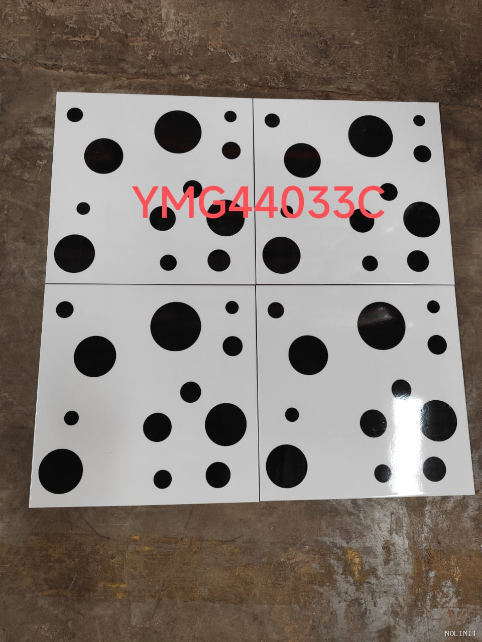 Carreau de Porcelaine Polie à Motif "Pois Géométriques" - Réf: YMG44033C